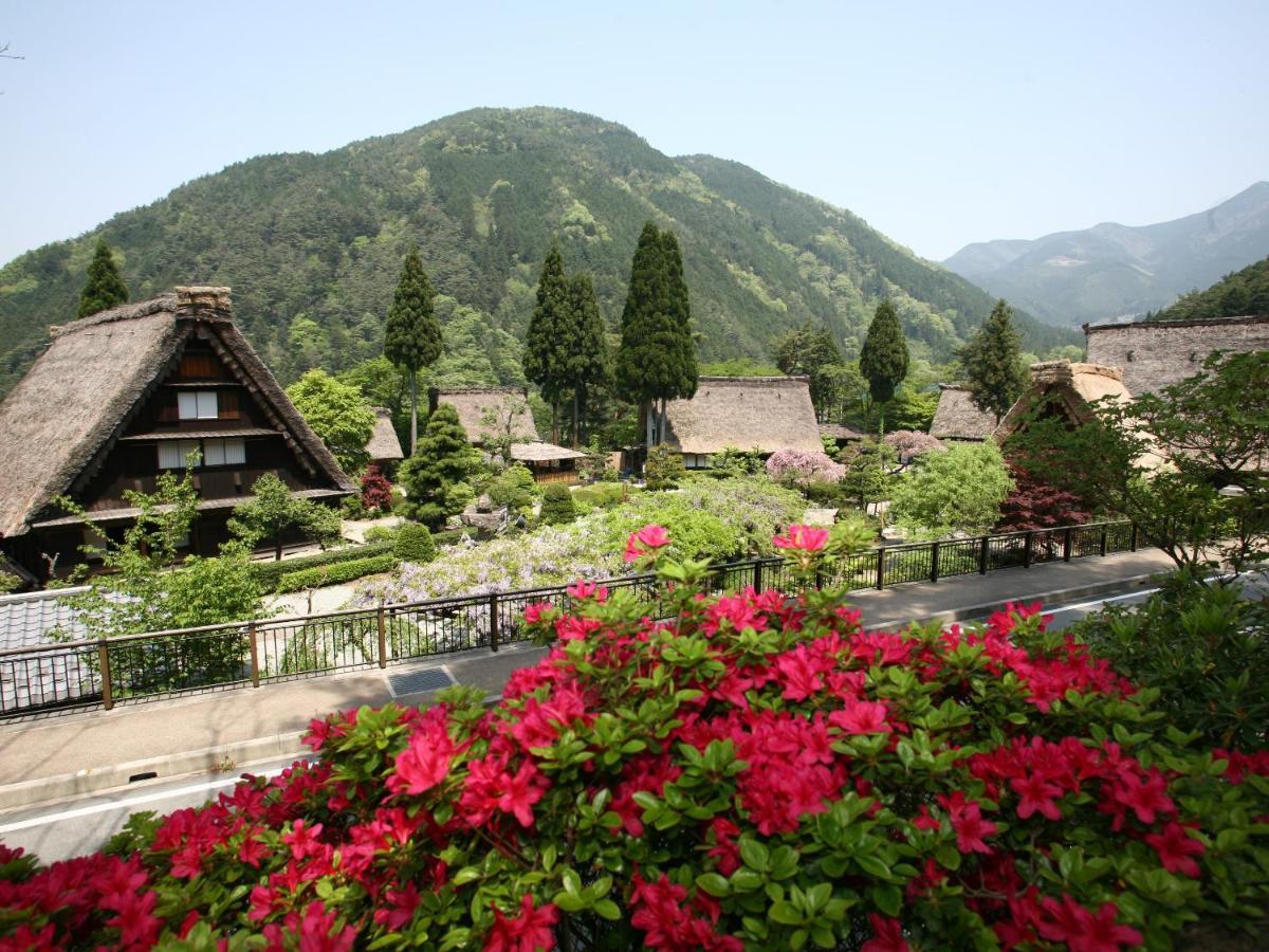 Ooedo Onsen Monogatari Gero Bekkan Hotel Buitenkant foto